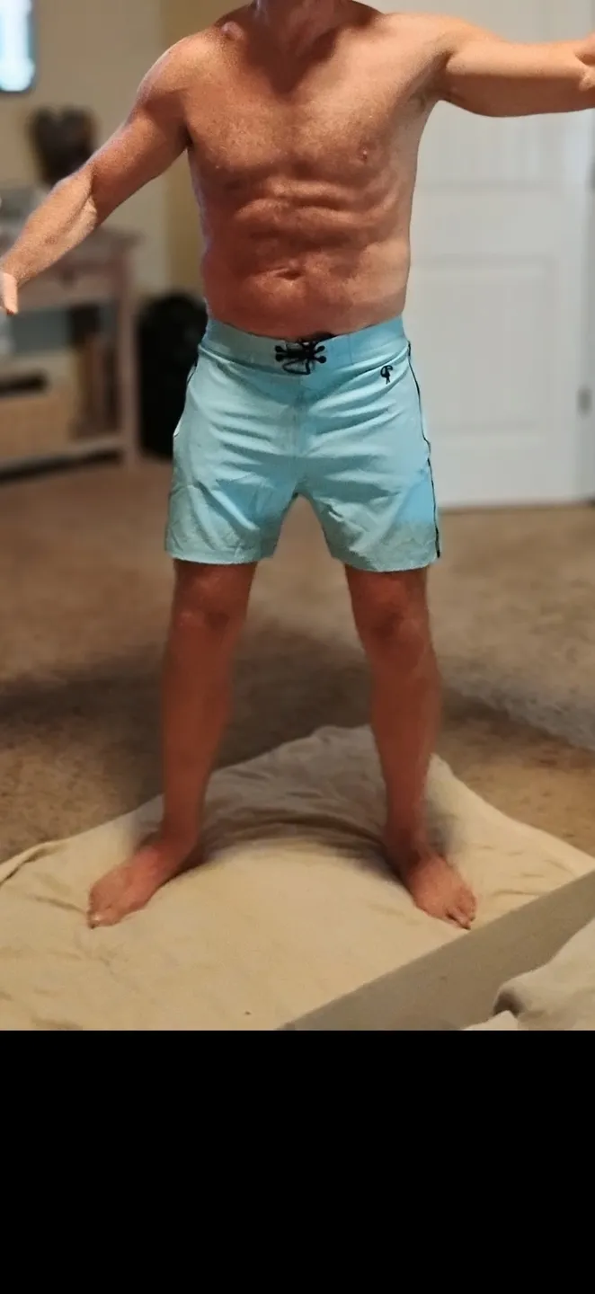 Barry A. wearing Fluro Aqua - 5"