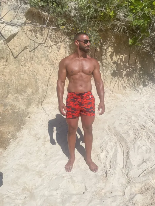 Customer photo from Eric S. wearing Red Camo - 3"