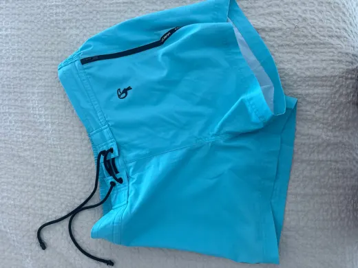 Customer photo from Kalil S. review of Fluro Aqua - 3"