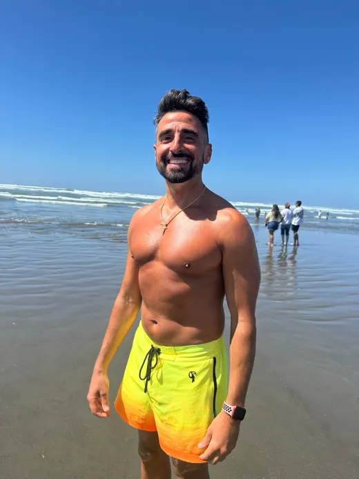 Customer photo from Daniel D. review of Faded Waves Sunset - 3"