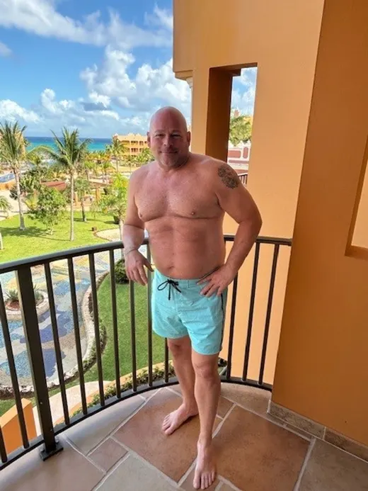 Customer photo from James A. review of Fluro Aqua - 5"