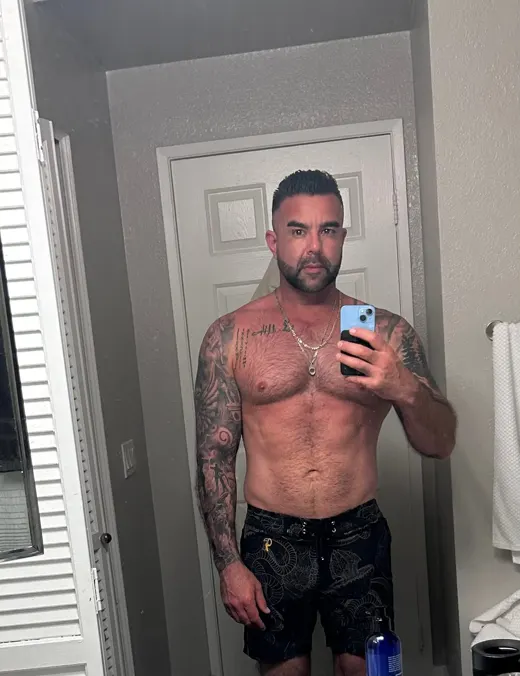 Customer photo from Frank V. review of Jelly-Ink Swim Trunks - Black - 5"