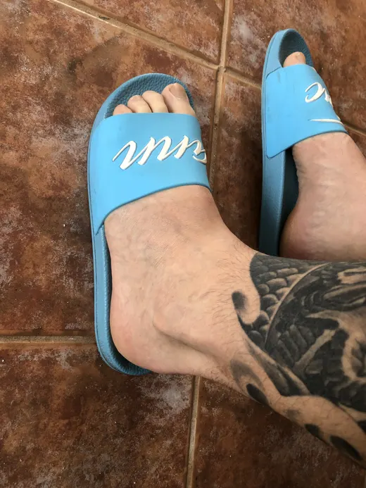Customer photo from Matthew B. review of Signature Slides Blue