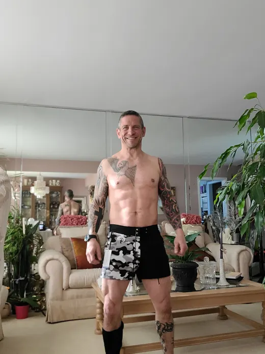 Customer photo from Barry A. review of Split Camo Black - 3 Inch Swim Shorts