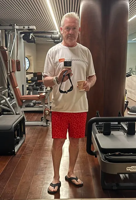 Customer photo from Andrew S. wearing Mirage Red - 7"