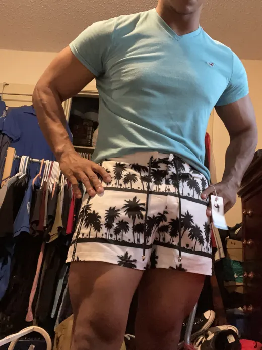 Customer photo from Jordan R. review of Black Palms White - 3"
