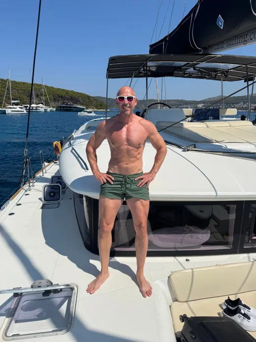 Customer photo from Tobias M. wearing Khaki Green - 3"