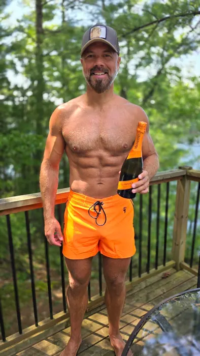 Customer photo from Tanya C. review of Fluro Orange V2 - 3"