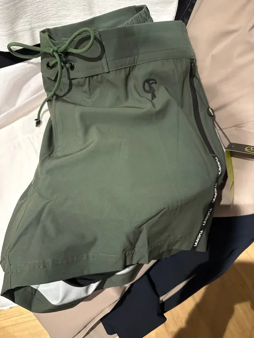 Customer photo from Philippe H. review of Khaki Green - 3"
